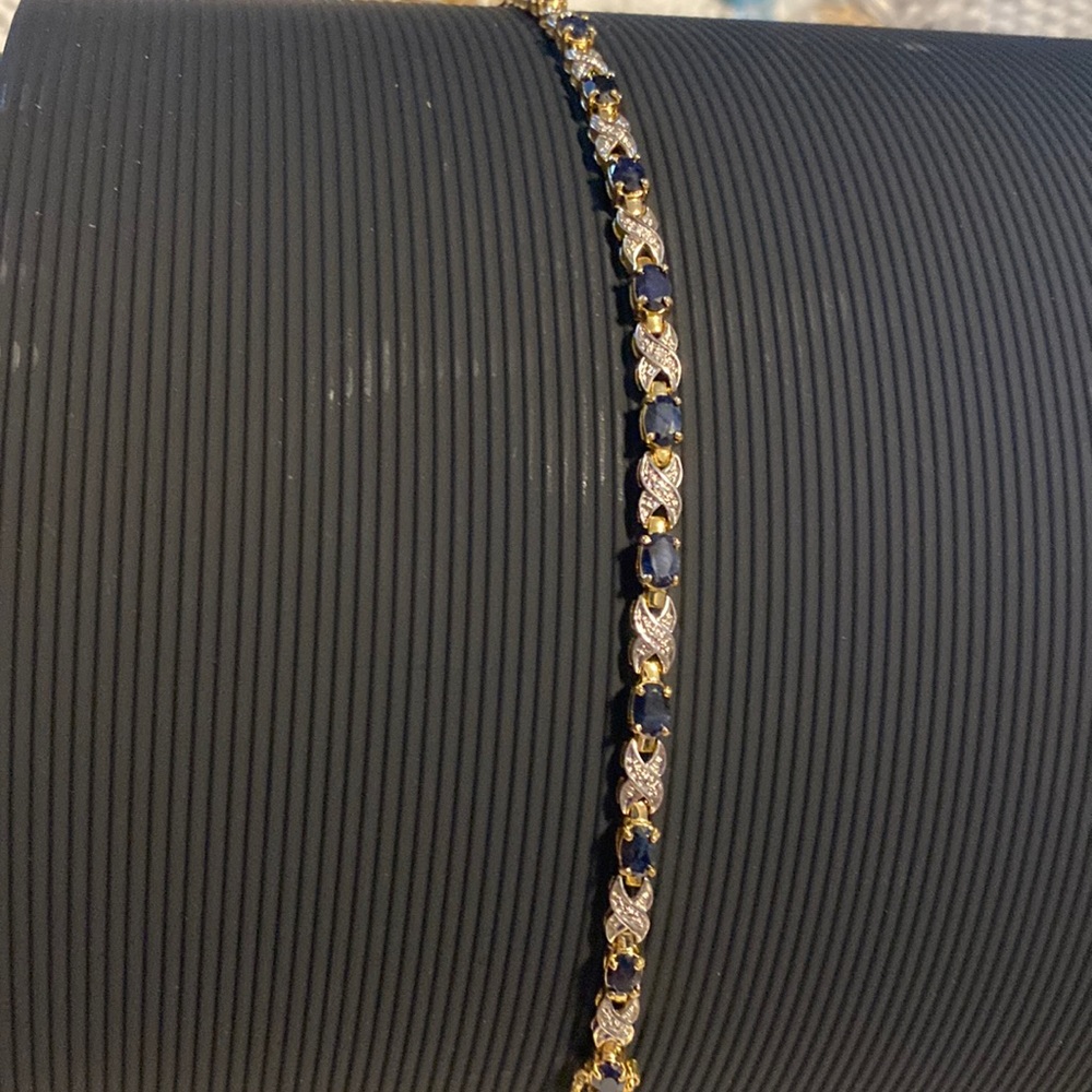 Sapphire and diamond gold bracelet